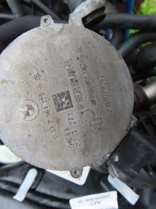 BMW 3 E90 N43B20A 2.0B TUBES AQUATIQUE POMPE À EAU 7561229-06