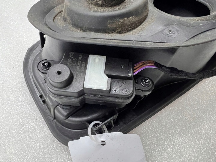 CUPRA FORMENTOR CLAPET GOULOTTE DE REMPLISSAGE CARBURANTS COMPLÈTE LS7G