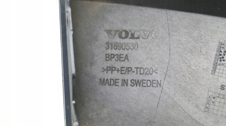 VOLVO V60 S60 II R DESIGN LIFT 22- PARE-CHOCS AVANT C45