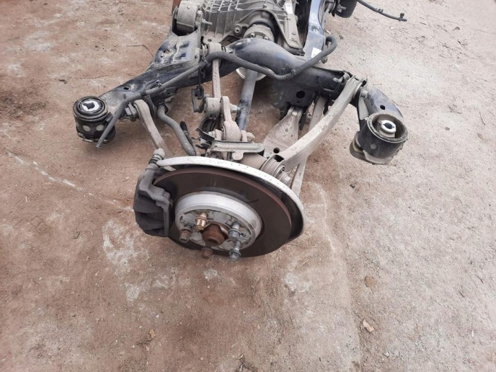 PARFAIT JEU SUSPENSION ARRIÈRE AUDI A7 4K8 1
