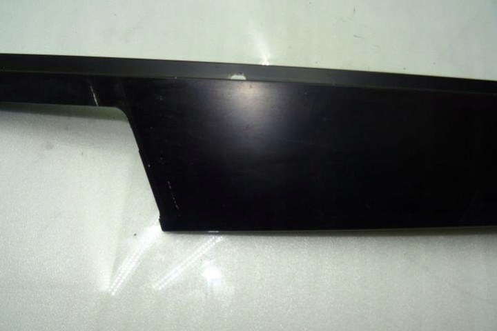 MOULURE RACLOIR ARRIÈRE DROITS PORTES BMW 5 (F10) 7182271 2.0L DIESEL