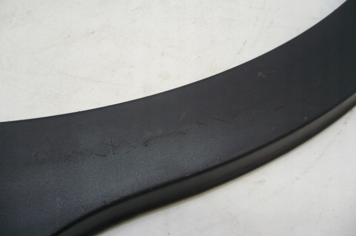 KIA STONIC MOULURE GARDE-BOUE GAUCHE ARRIÈRE