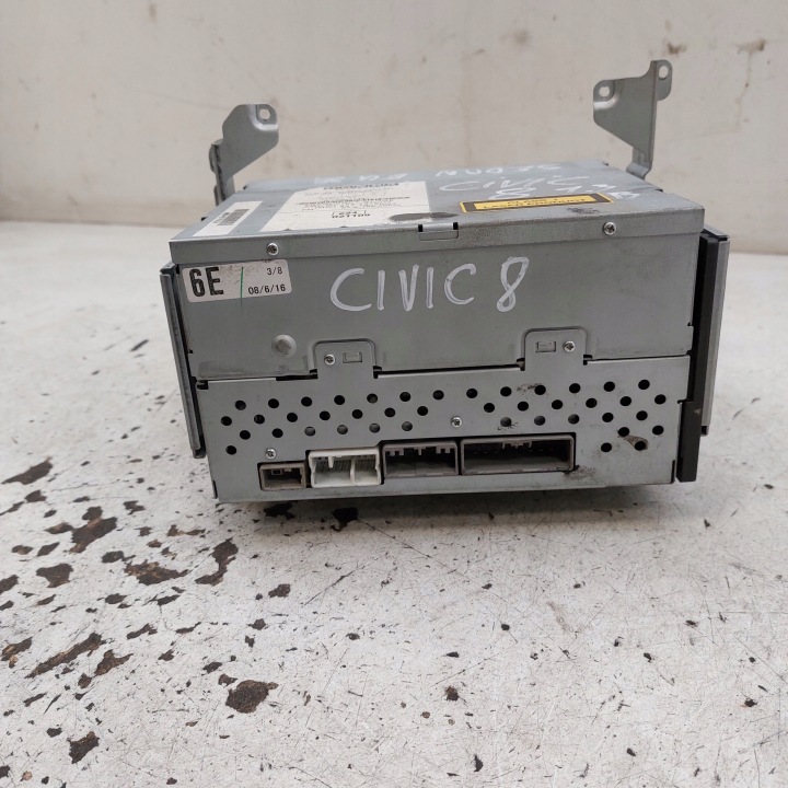 HONDA CIVIC 8 VIII BERLINE RADIO D'USINE CD 39100-SNA-G620-M1 MN826RA