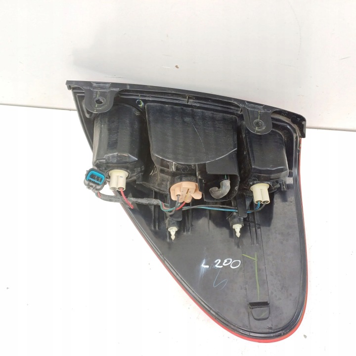 2007 MITSUBISHI L200 PHARE ARRIÈRE 22016639