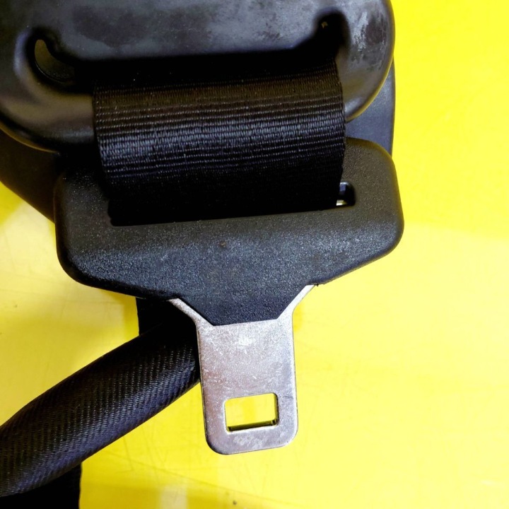 CEINTURE DE SÉCURITÉ GAUCHE ARRIÈRE NISSAN MICRA 3D 33048808 NR2151