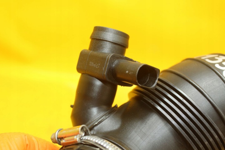 TUYAU ADMISSION AIR VW PASSAT B7 2.0 TDI 3C0129654Q