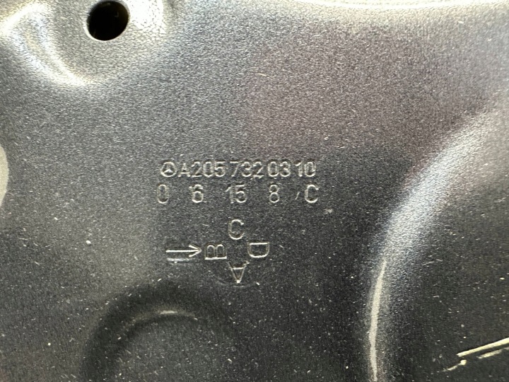 PORTES ARRIÈRE ARRIÈRE CÔTÉ GAUCHE MERCEDES-BENZ C W205 UNIVERSEL A2057320310