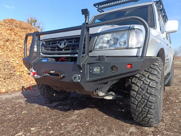 HYUNDAI GALLOPER 5D PARE-CHOCS ACIER ARRIÈRE ARRIÈRE RTECH