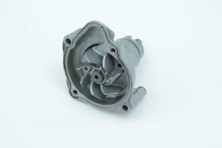 HONDA CBR 600 RR PC37-B 05-06 POMPE À EAU