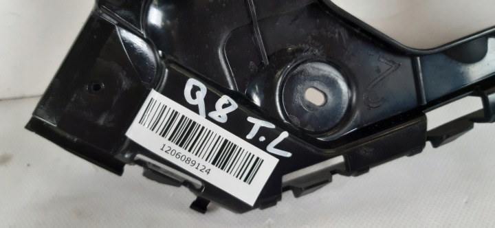 AUDI Q8 GLISSIÈRE PARE-CHOCS GAUCHE ARRIÈRE 4M8807453