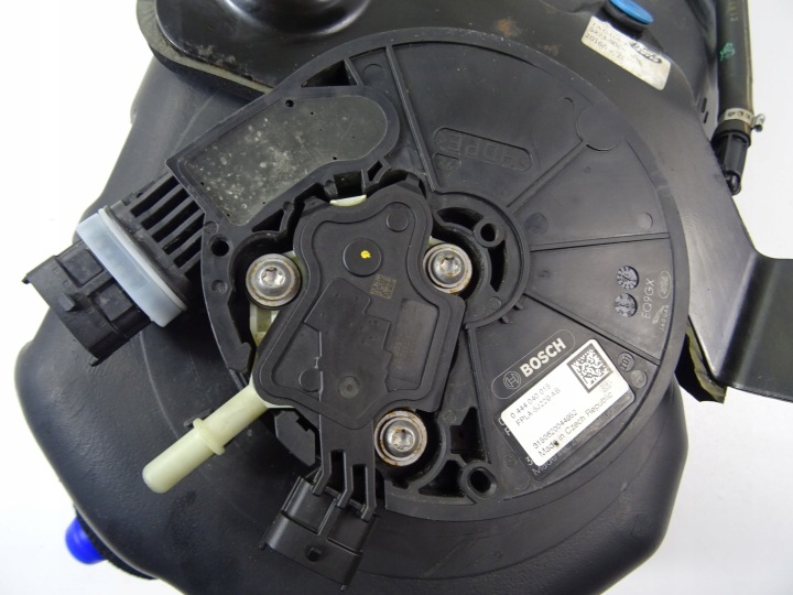 RÉSERVOIR ADBLUE POMPE JAGUAR XE X760 GX73-5J228-A