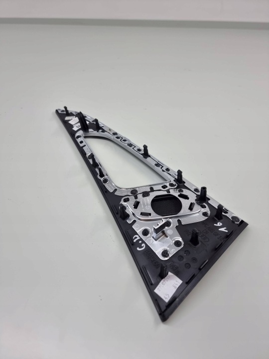 COLLECTEUR PORTES ARRIÈRE CÔTÉ DROITE AUDI A6 C7 4G0867420