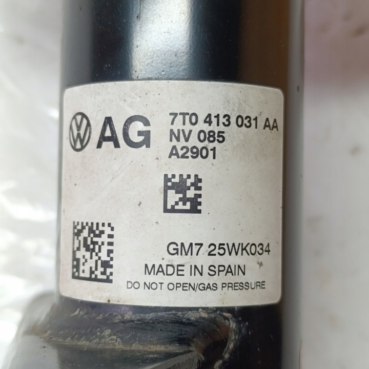 VOLKSWAGEN VW TRANSPORTER T7 7T0 AMORTISSEUR DROIT AVANT 7T0413031AA