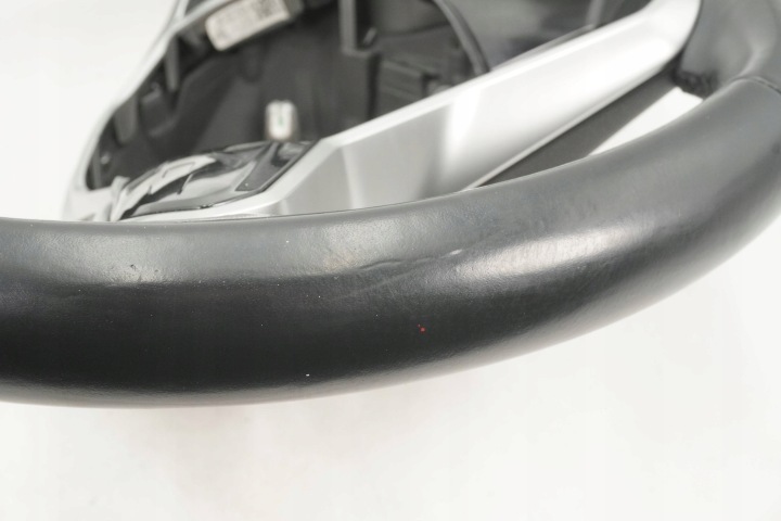 VOLANT CUIR MULTIFONCTIONNELLE VW ID.3 10A419089G
