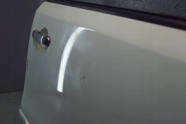NISSAN NOTE E11 LIFT PORTES DROIT AVANT 326G (D1827)