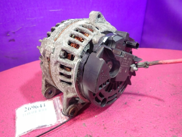 RENAULT SCENIC II 03-06 1.9 DCI ALTERNATEUR 0124525101 8200474219