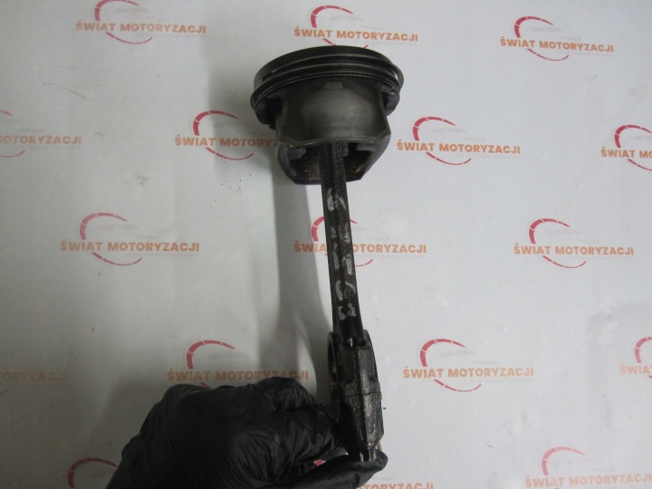 OPEL CORSA 1.2 B A12XER 85KM 12R PISTON BIELLE 73L41