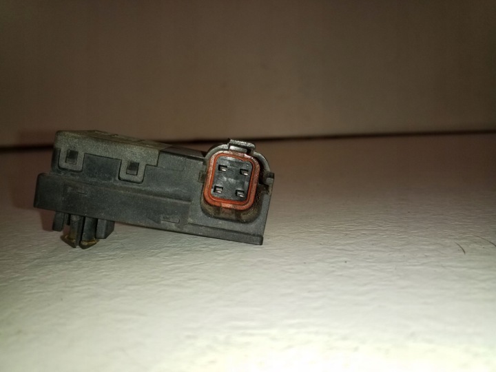 CHEVROLET CAPTIVA CAPTEUR 20963881