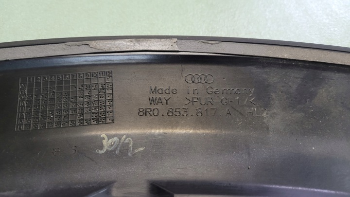 AUDI Q5 ARRÊT ROAD MOULURE REVÊTEMENT GARDE-BOUE GAUCHE ARRIÈRE 8R0853817A
