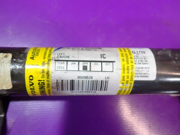 VOLVO S60 I 04-09 LIFT RIDEAU GAUCHE AIRBAG 30698528
