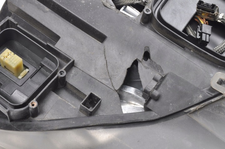 BMW X5 E70 HEADLIGHT/HEADLAMP F00HTB301501 7221891