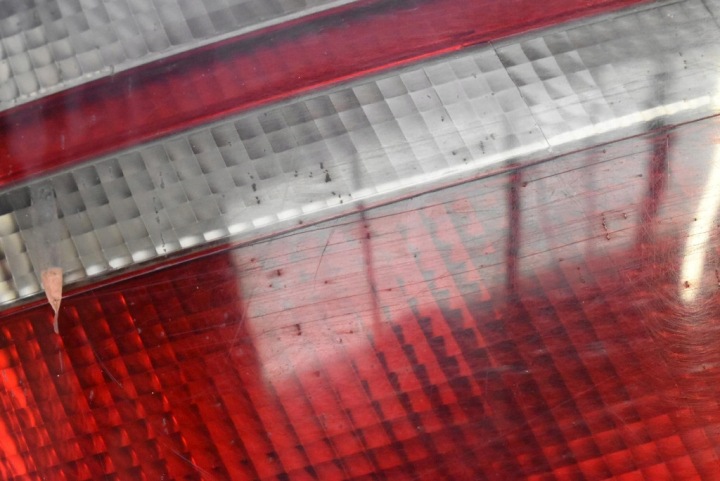 PHARE GAUCHE ARRIÈRE ARRIÈRE HONDA ACCORD 6 VI 5D HAYON 97-02