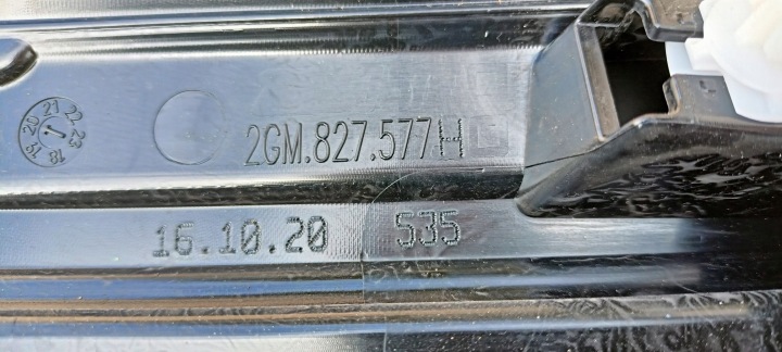 CACHE SUR COUVERCLES DE COFFRE ARRIÈRE VW T-CROSS 2GM 2GM827577H