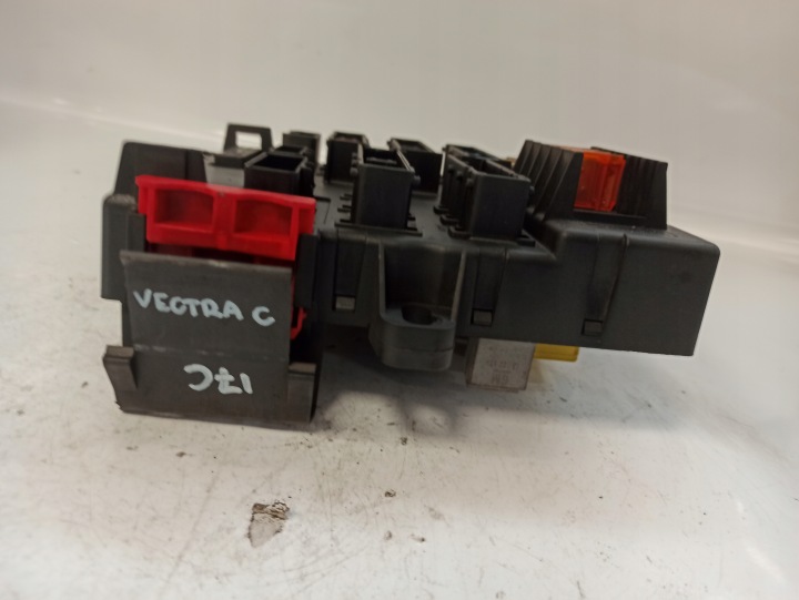 OPEL VECTRA C MODULE CONTRÔLEUR FUSIBLE 13125489 BB
