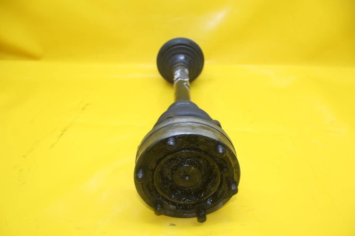 DEMI-ARBRE DROIT AVANT 38 DENTS VW TRANSPORTER T4 MULTIVAN 2.5 TDI 701407331B