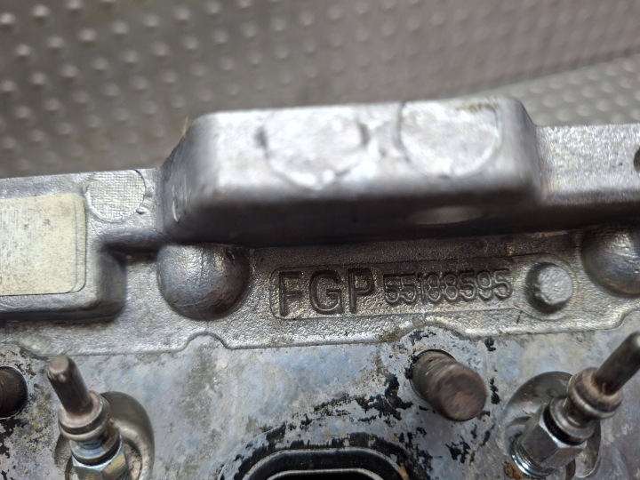 CULASSE MOTEUR 55188595 OPEL CORSA D 1.3 CDTI EURO 4 2006-