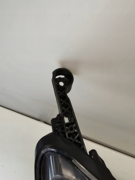 PHARE DROITE AVANT OPEL ASTRA J 1EG010011-02
