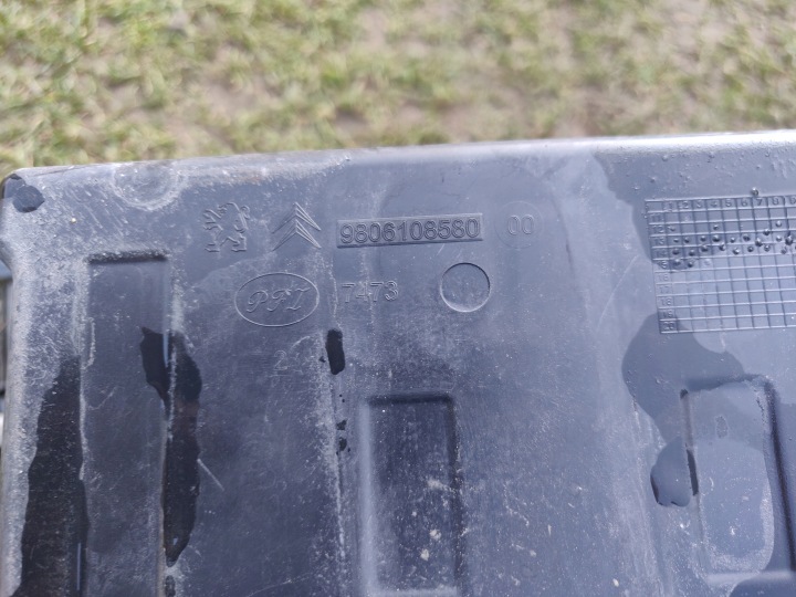 SUPPORT BATTERIE C4 PICASSO II 2 2013-19