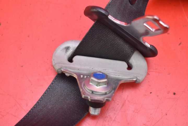 CEINTURE DE SÉCURITÉ GAUCHE AVANT TENDEUR EUROPE 84940-62J1 SUZUKI SWIFT 4 IV MK6