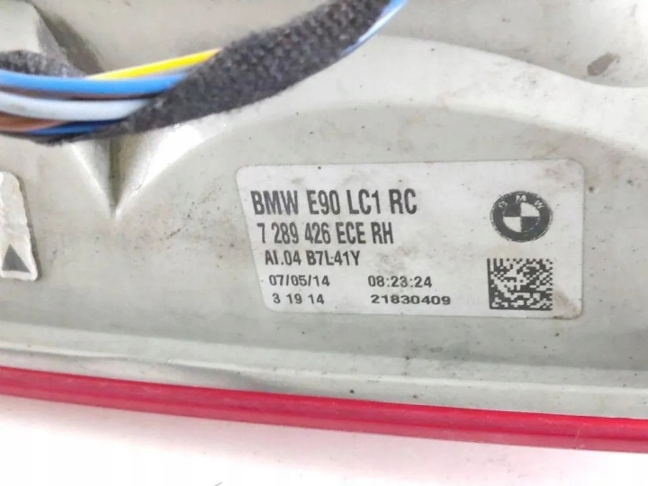 BMW 3 E90 LIFT PHARE GAUCHE ARRIÈRE GAUCHE ARRIÈRE LED