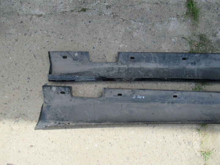 MERCEDES W212 SEUIL MOULURE SEUIL GAUCHE E212 A2126900140L