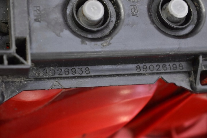 PHARE DROITE ARRIÈRE ARRIÈRE PEUGEOT 307 1 I SW UNIVERSEL 01-05