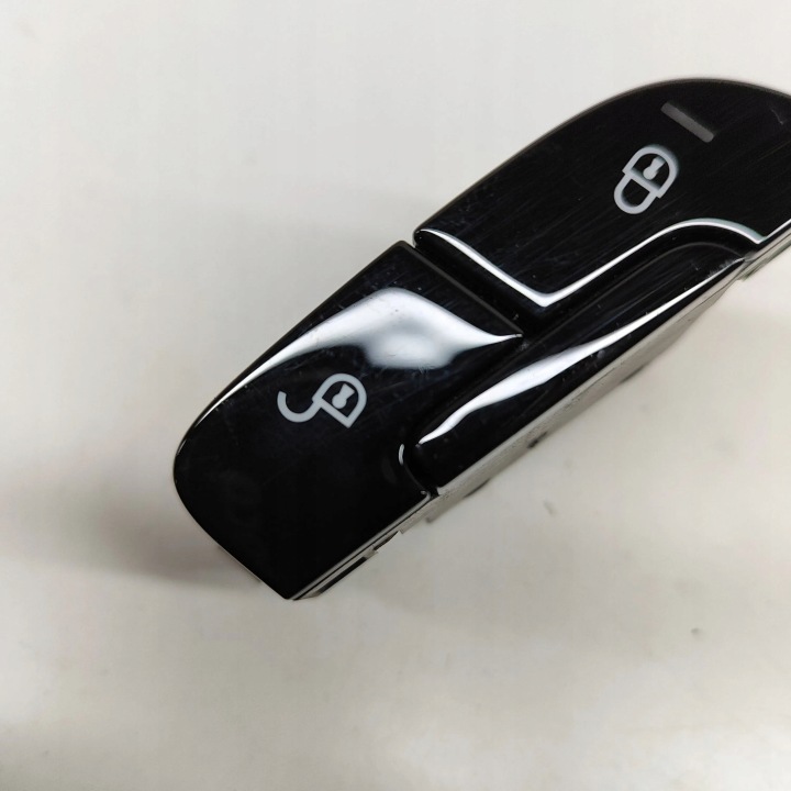 PORSCHE CAYENNE (9Y0 9Y3) 2019 BOUTON CENTRAL SERRURE