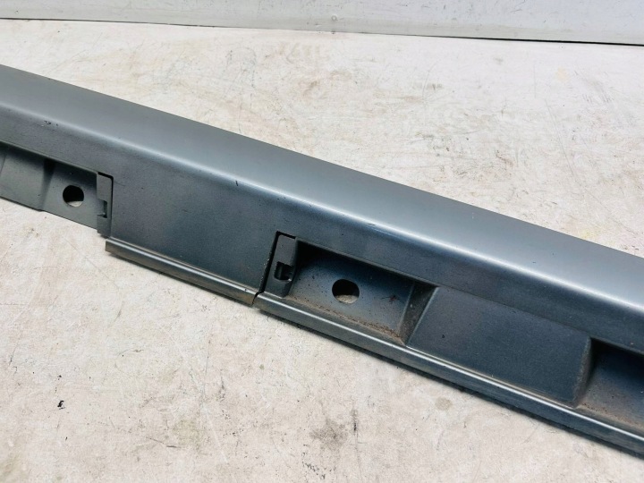 AVENSIS T27 SEUIL PROTECTION EXTÉRIEUR SEUIL DROITE 1G6