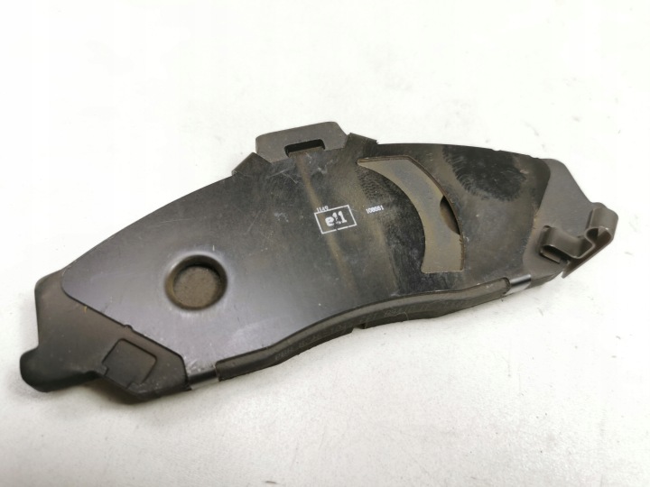 PLAQUETTES FREIN AVANT FORD RANGER MAZDA BT-50 OE 4509526