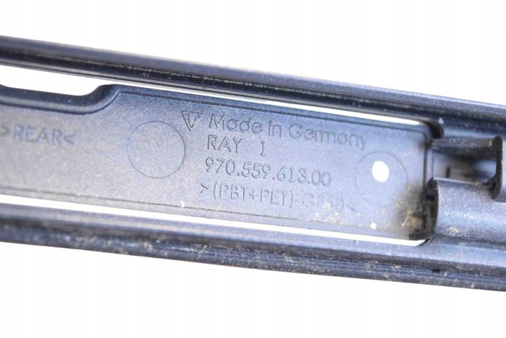 MOULURE TOITS DROITE PORSCHE PANAMERA (970) 97055961300 25987187 3.0L 245KW