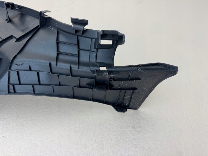 MAZDA CX-5 II 2 19R- COLLECTEUR GARNITURE COUVERCLES DE COFFRE DROIT ARRIÈRE KB7W-68850