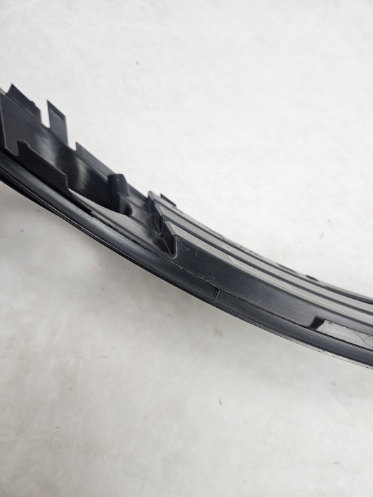 AUDI A3 8P LIFT S-LINE 2008 2012 GRILLE PARE-CHOCS AVANT DROIT 8P0807682F
