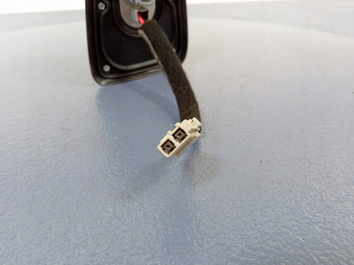 KIA CEED III HAYON ANTENNE TOITS 96210-J7000 WD
