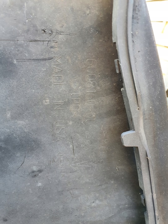 PLAQUE SOUS PARE-CHOCS AVANT TESLA MODÈLE AVEC 6008160-00-D