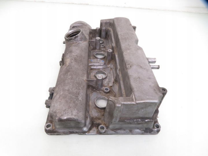 COUVERCLE DE SOUPAPES OPEL ZAFIRA A (T98) 1.8 16V 90536413