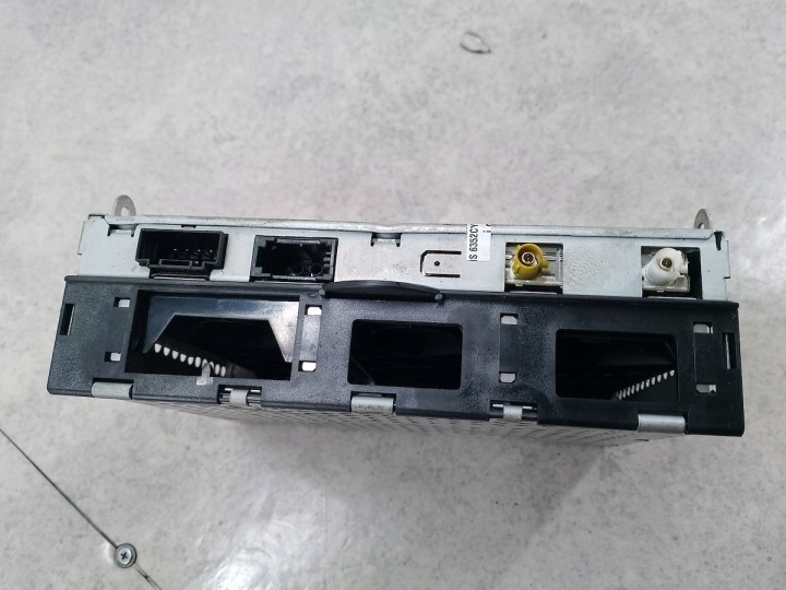 SYNTONISEUR RADIO AUDI A6 C6 4F0035541E 4E0910541L