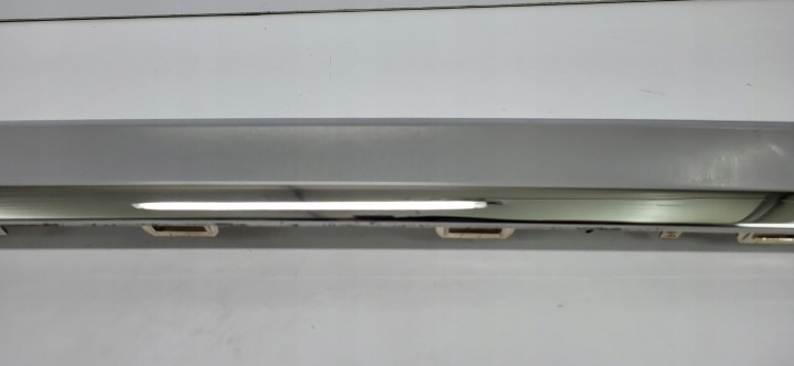 PROACE CITY 19-25 MOULURE CHROME SUR ARRIÈRE DROIT PORTES COULISSANT 8305301D