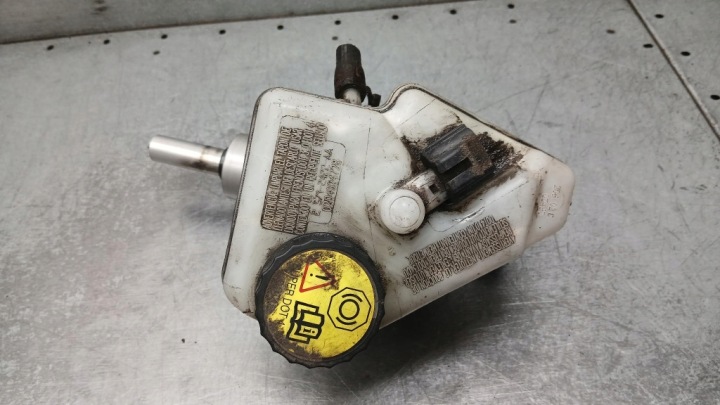POMPE DE FREIN FORD MONDEO MK3 2.0B 00-03R UNIVERSEL 22407779