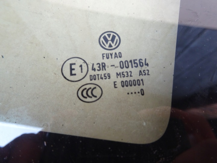 VITRE CARROSSERIE DROITE VW POLO V 6R4845298