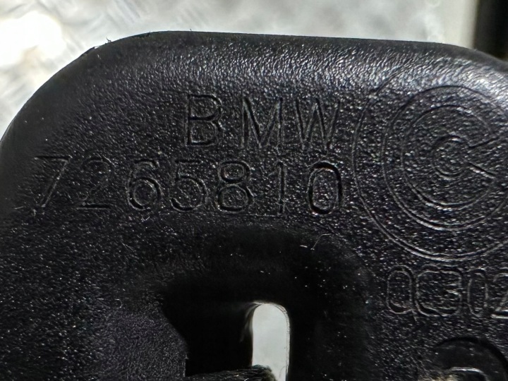 BMW F21 COURROIE DROIT EUROPE 34097873C
